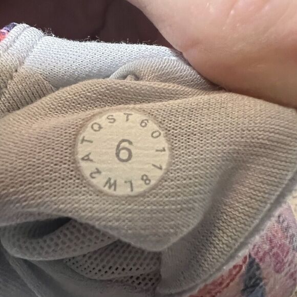 Sold  - Picture 5 of 5